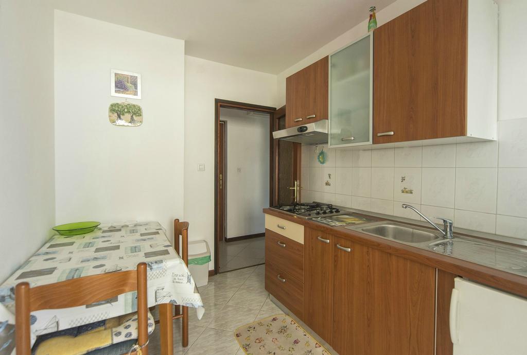אומאג Apartments Jurisevic מראה חיצוני תמונה