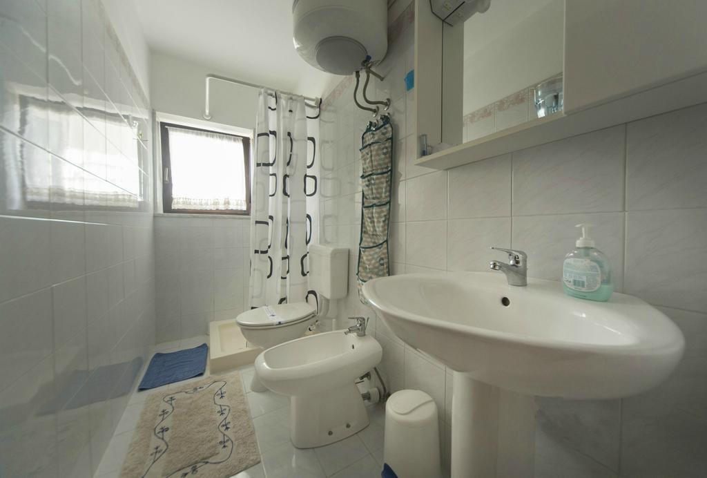 אומאג Apartments Jurisevic מראה חיצוני תמונה