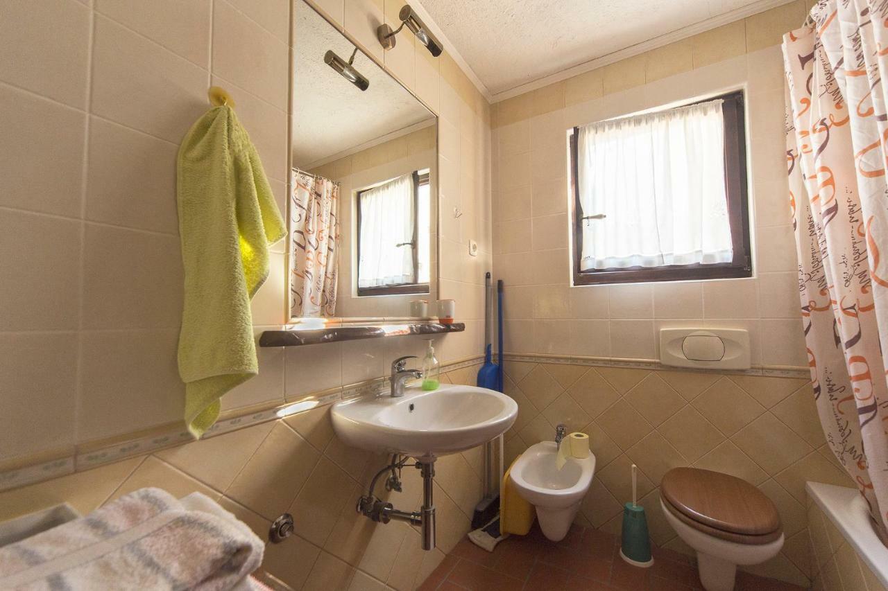 אומאג Apartments Jurisevic מראה חיצוני תמונה